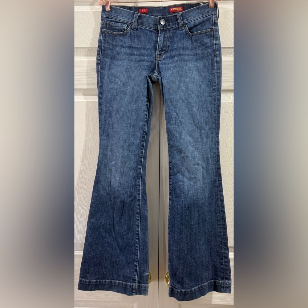 Express Jeans Women 4 R Flare Low Rise Dark Wash Stretch Eva Fit Trouser